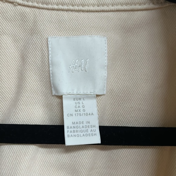 H&M Denim shirt jacket | Cream - Picture 3 of 11